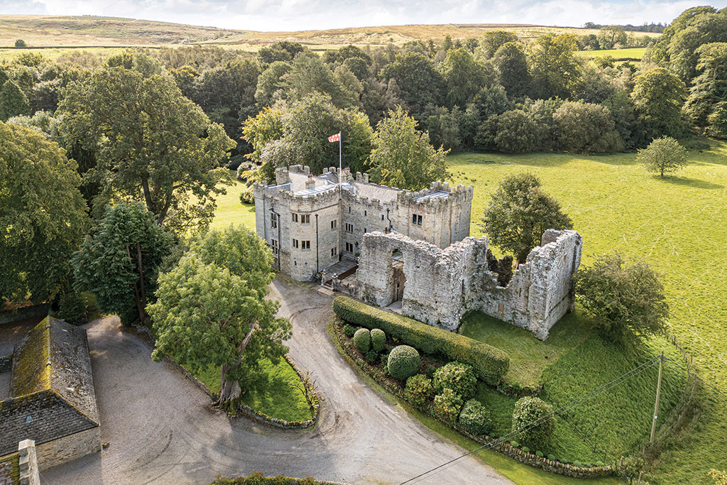 House for sale: Bellister Castle, Haltwhistle, Northumberland.