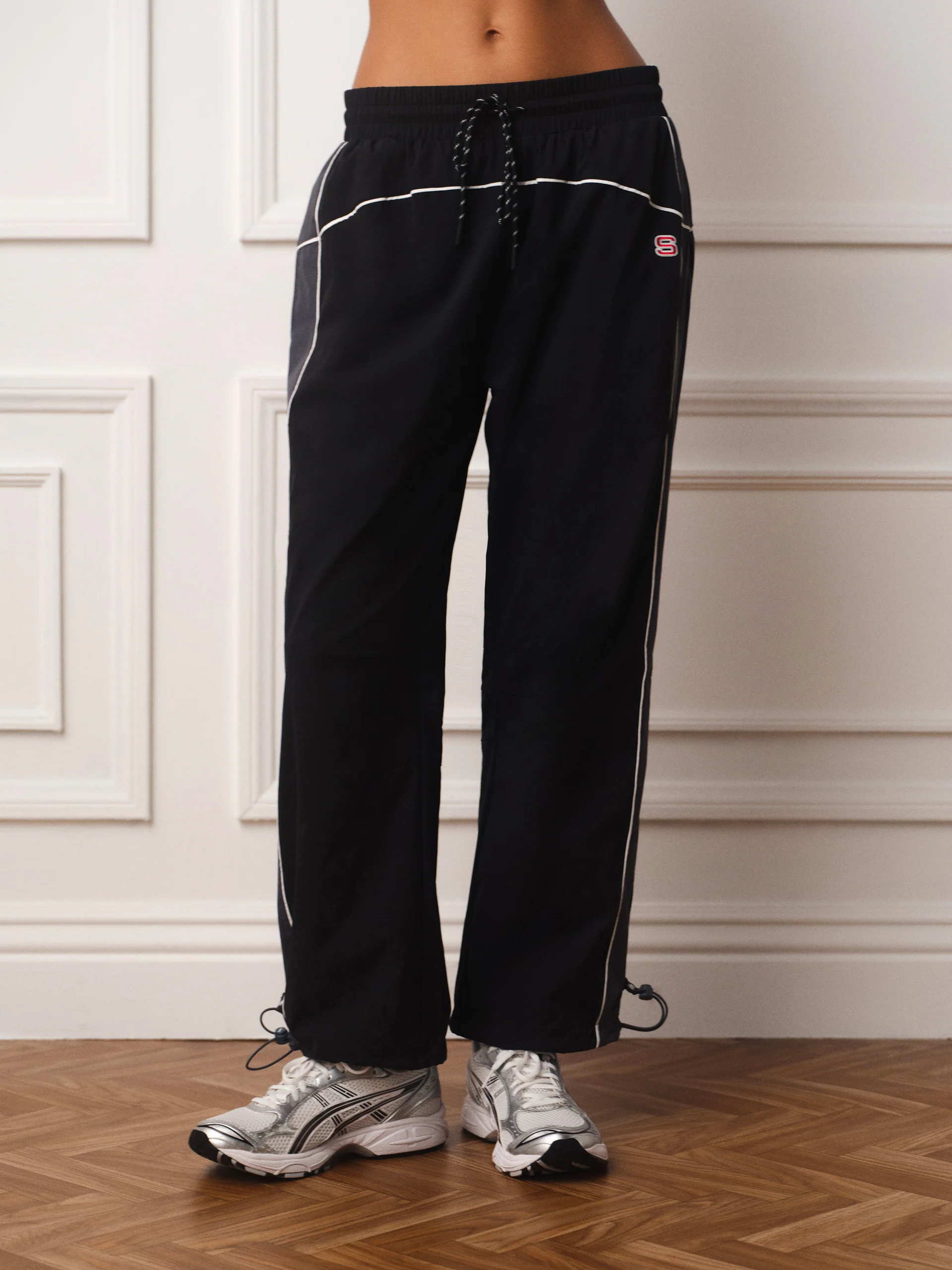 Set, TrackBarrelPants