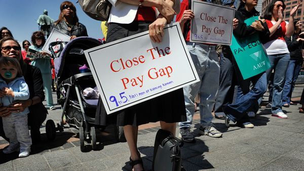 African American Women's Equal Pay Day - Gender Wage Gap | Marie Claire