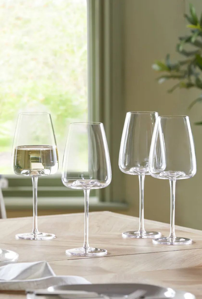Next, Clear Tapered Set of 4 Red Wine Glasses