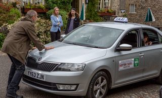 In bits over the discovery of her buried baby's bones at the school, Lydia tries to escape Emmerdale in a cab