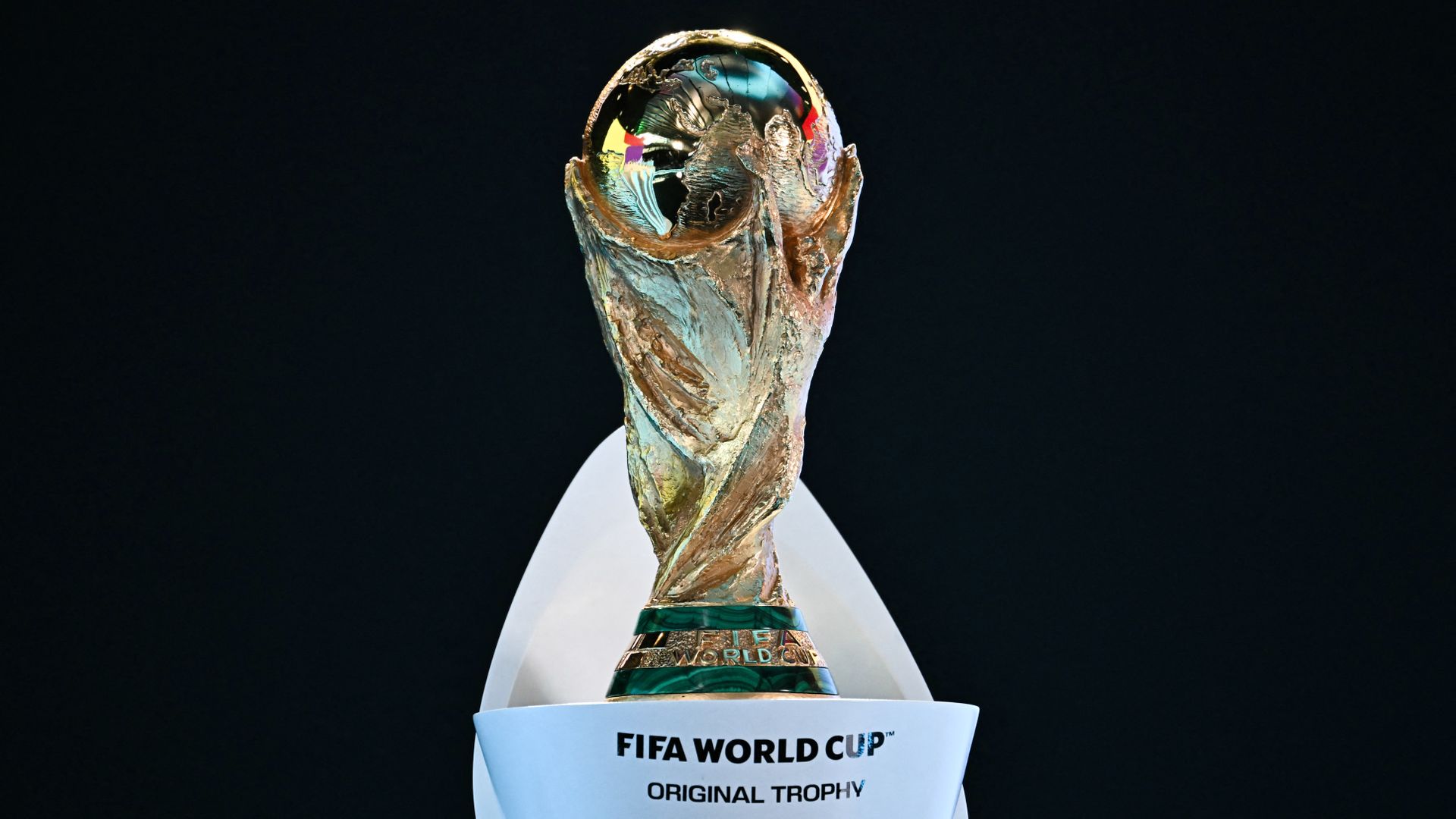 This photograph shows the 2026 FIFA World Cup trophy ahead of the 2026 FIFA World Cup and European Play-Off draw and Play-Off Tournament draw at the FIFA's Home of Football in Zurich on November 20, 2025.