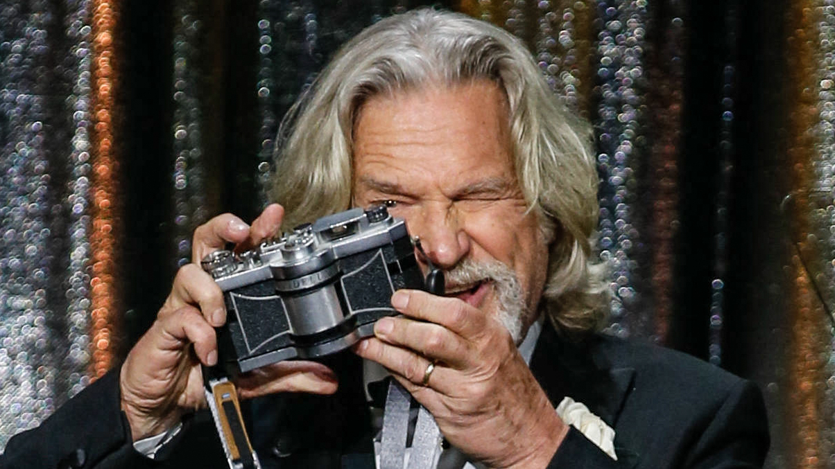 Jeff Bridges uses a Widelux panoramic camera to take a photo of the crowd as he accepts his award at the 33rd annual ASC Awards and The American Society of Cinematographers 100th Anniversary Celebration at the Ray Dolby Ballroom at Hollywood &amp;amp; Highland, February 9, 2019 in Hollywood, California. Photo by Danny Moloshok/Moloshok Photography, Inc./imageSPACE
