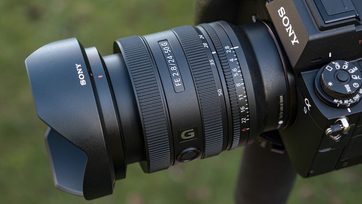 Sony FE 24-50mm F2.8 G