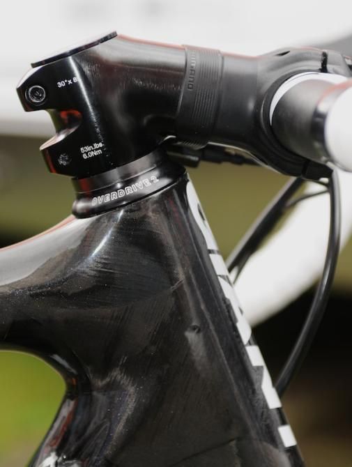Another look at that stem, which is 85mm long, and a stated -30 degrees