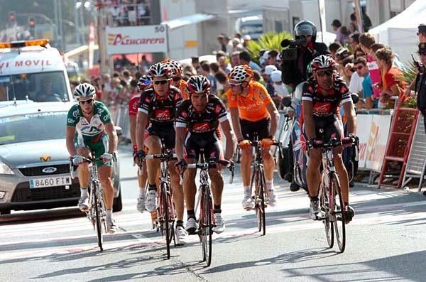 Caisse d'Epargne suffered a blow as its leader Oscar Pereiro got hurt in the pileup.