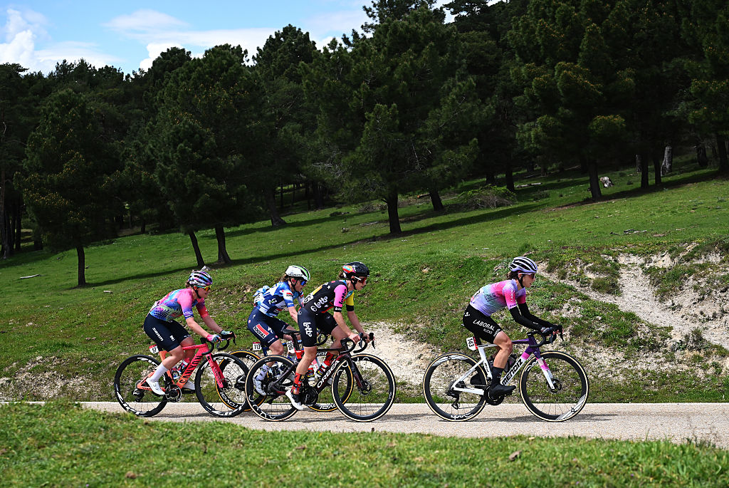 LAGUNAS DE NEILA SPAIN MAY 08 A general view of Lea Lin Teutenberg of Germany and Team Lotto Ladies Arianna Fidanza of Italy and Team Laboral Kutxa Fundacion Euskadi Maike van der Duin of Netherlands and Team CANYONGRAM zondacrypro and Julia Borgstrom of Sweden and Team AG Insurance Soudal compete in the breakaway during the 11th La Vuelta Femenina 2025 Stage 5 a 1204km stage from Golmayo to Lagunas de Neila 1867m UCIWT on May 08 2025 in Lagunas de Neila Spain Photo by Szymon GruchalskiGetty Images