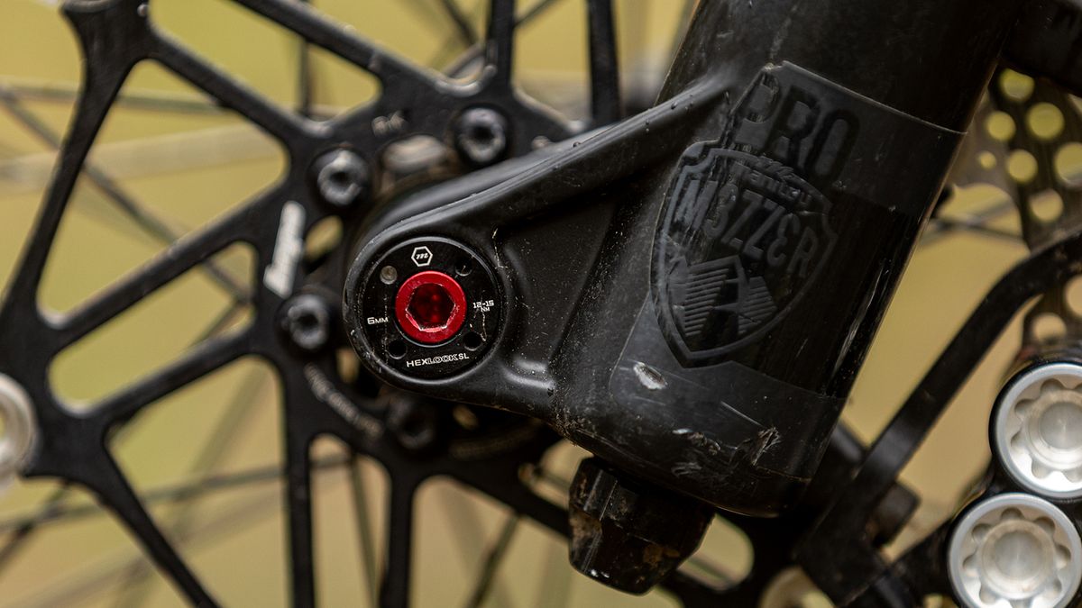 Manitou Mezzer Pro review | Bike Perfect