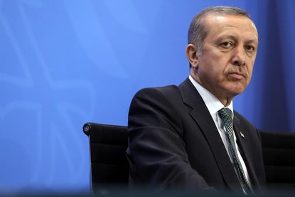 Turkey's president says Muslims beat Columbus to America by centuries, wants a mosque in Cuba