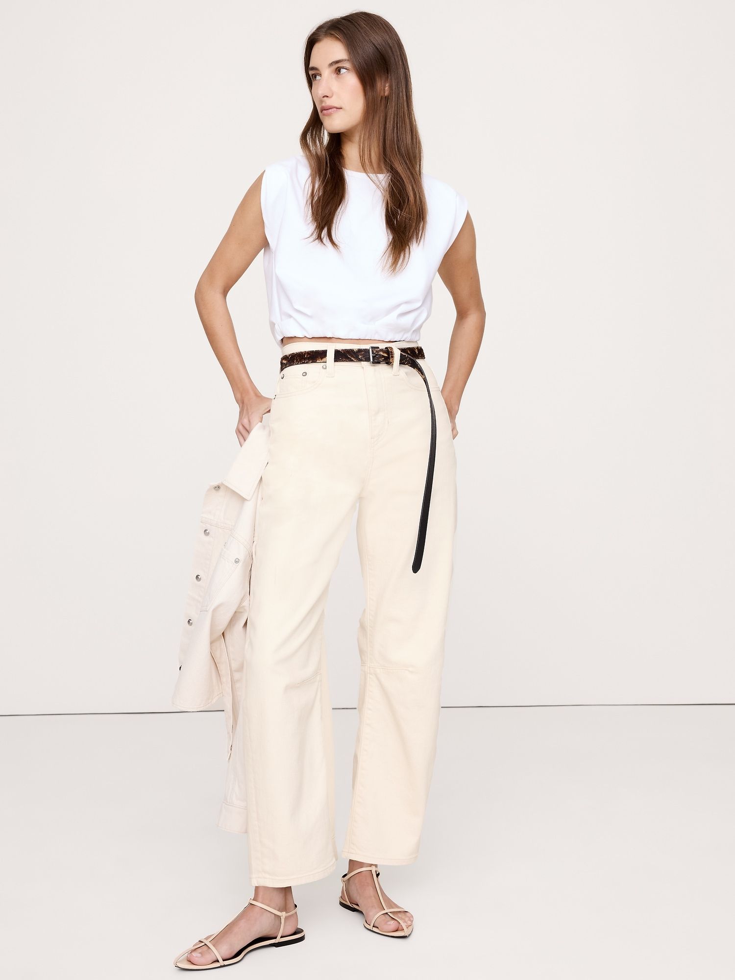 High-Rise Relaxed Barrel Ankle Jean
