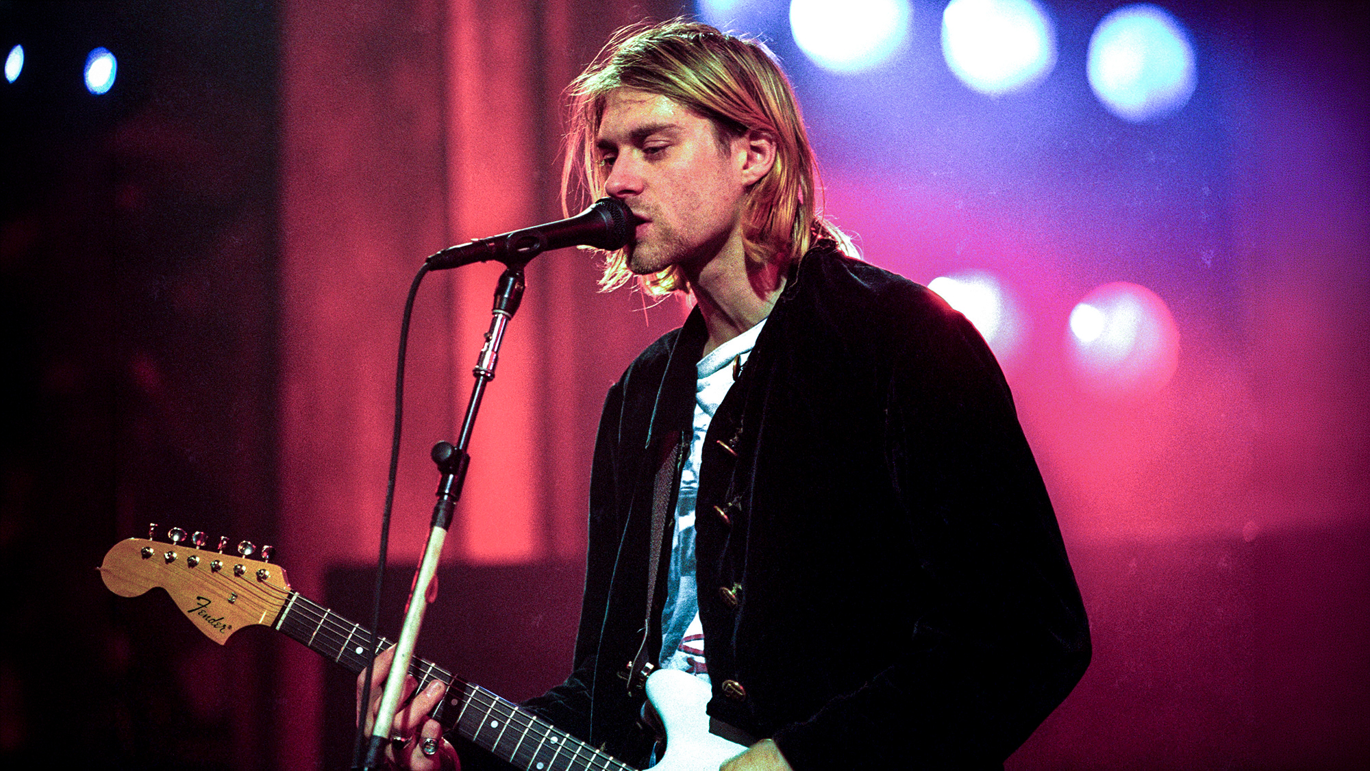 Kurt Cobain of Nirvana during MTV Live and Loud: Nirvana Performs Live - December 1993 at Pier 28 in Seattle, Washington, United States 