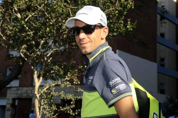 Vincenzo Nibali (Liquigas - Cannondale) arrives at the start