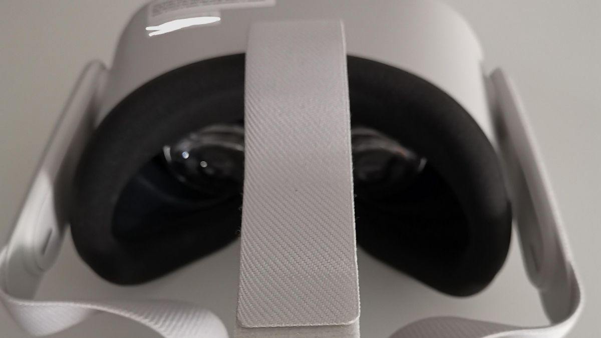 Oculus Quest 2: new leaked photos and revealed launch date | Laptop Mag