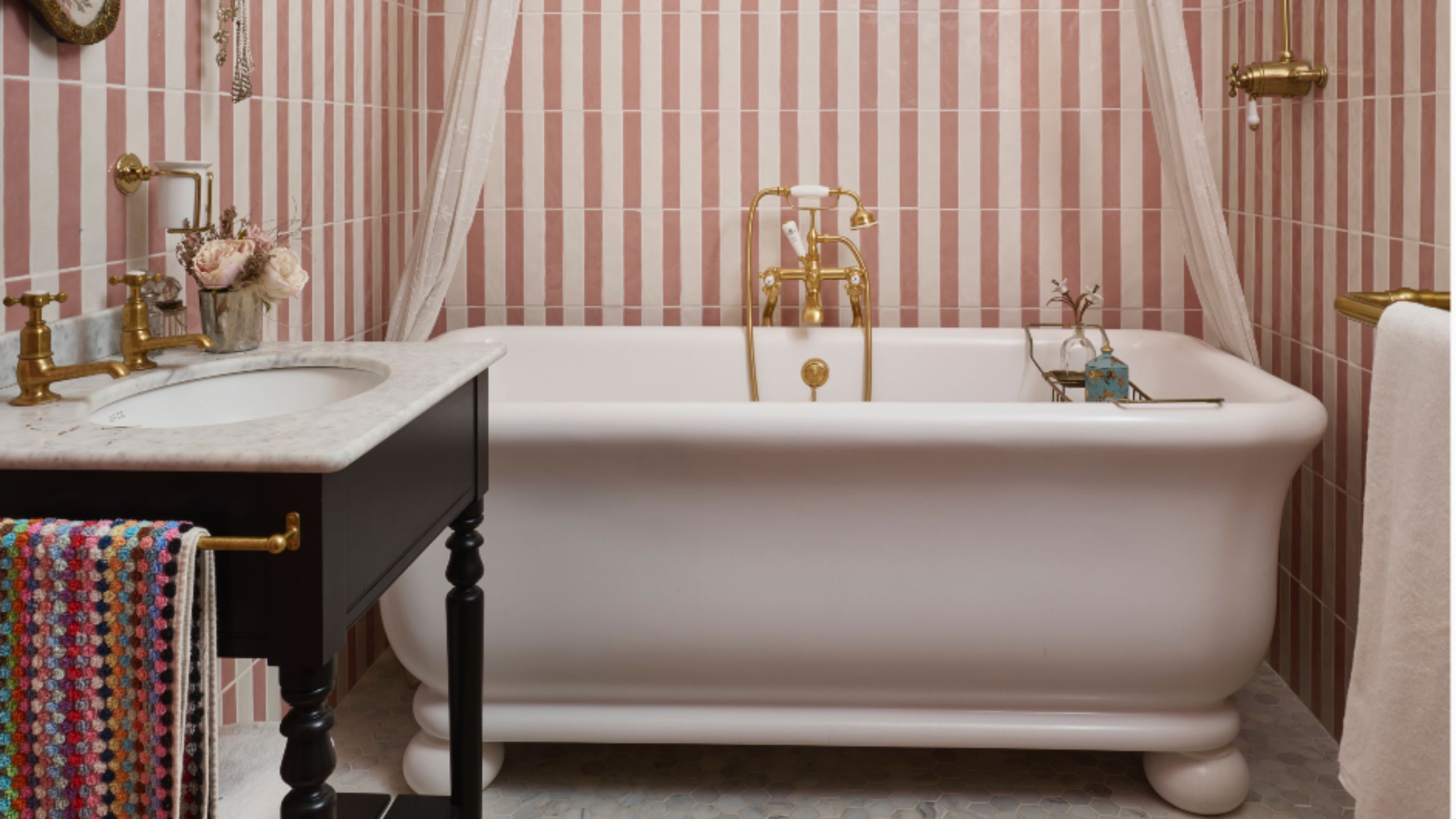 Pearl Lowe's pink bathroom is the epitome of 1920s elegance, teamed with antique buys