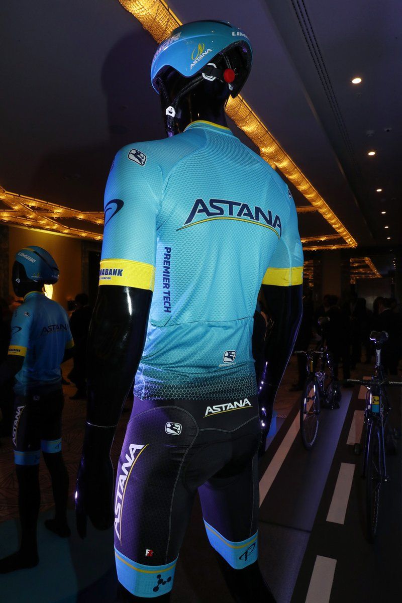 The rear of the 2018 Astana jersey