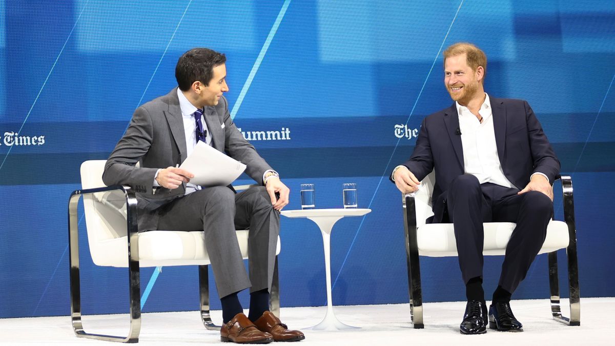 Le prince Harry conseille de "ne jamais chercher soi-même sur Google", et déclare qu'il se sent "très désolé pour les trolls" dans une interview franche