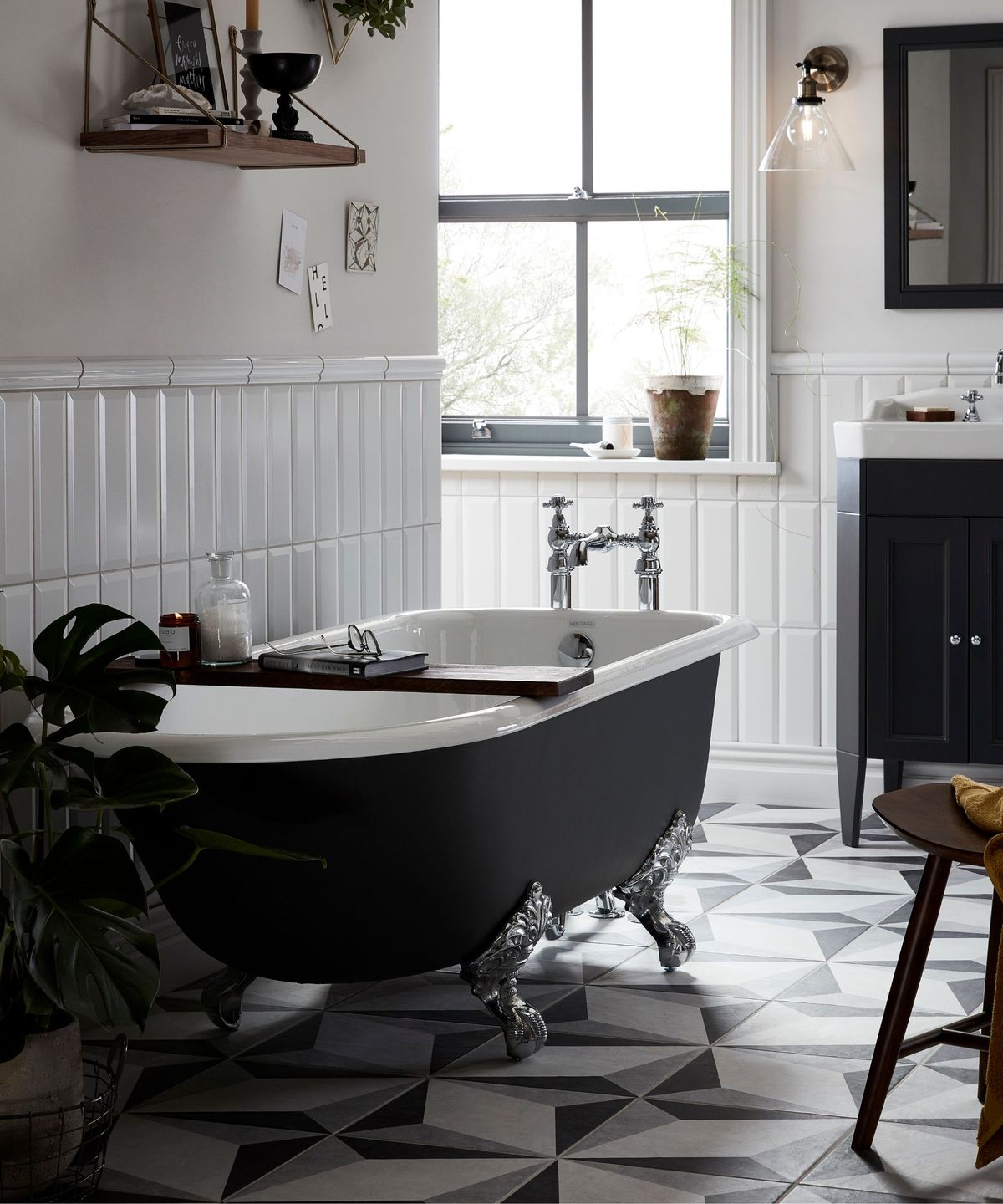 Freestanding bath ideas for every style and budget | Homebuilding