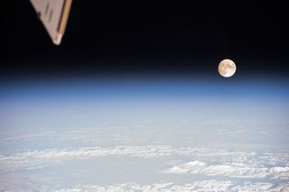 Expedition 42 Full Moon Seen from the Space Station