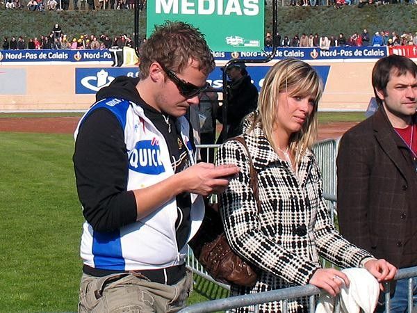 This man was the first to congratulate Tom Boonen with his win as they crashed into each other's arms; it's Tom's brother.