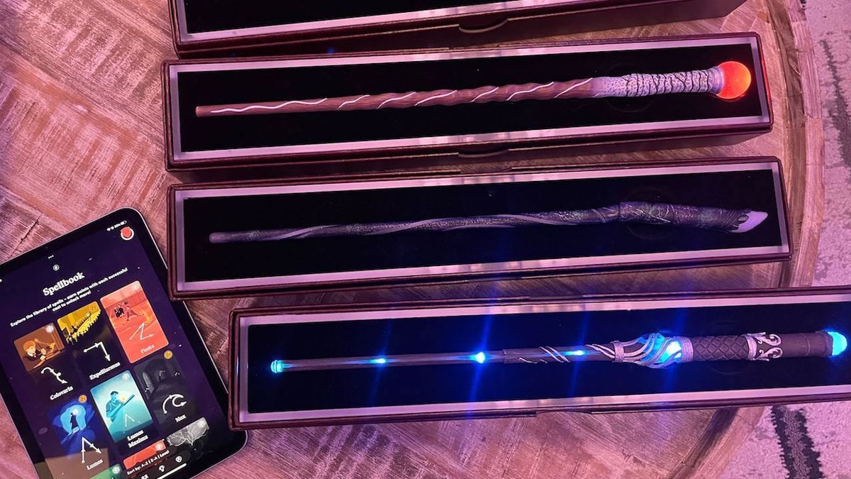 I Tried The Harry Potter Magic Caster Wand, Here’s What Features Sold
