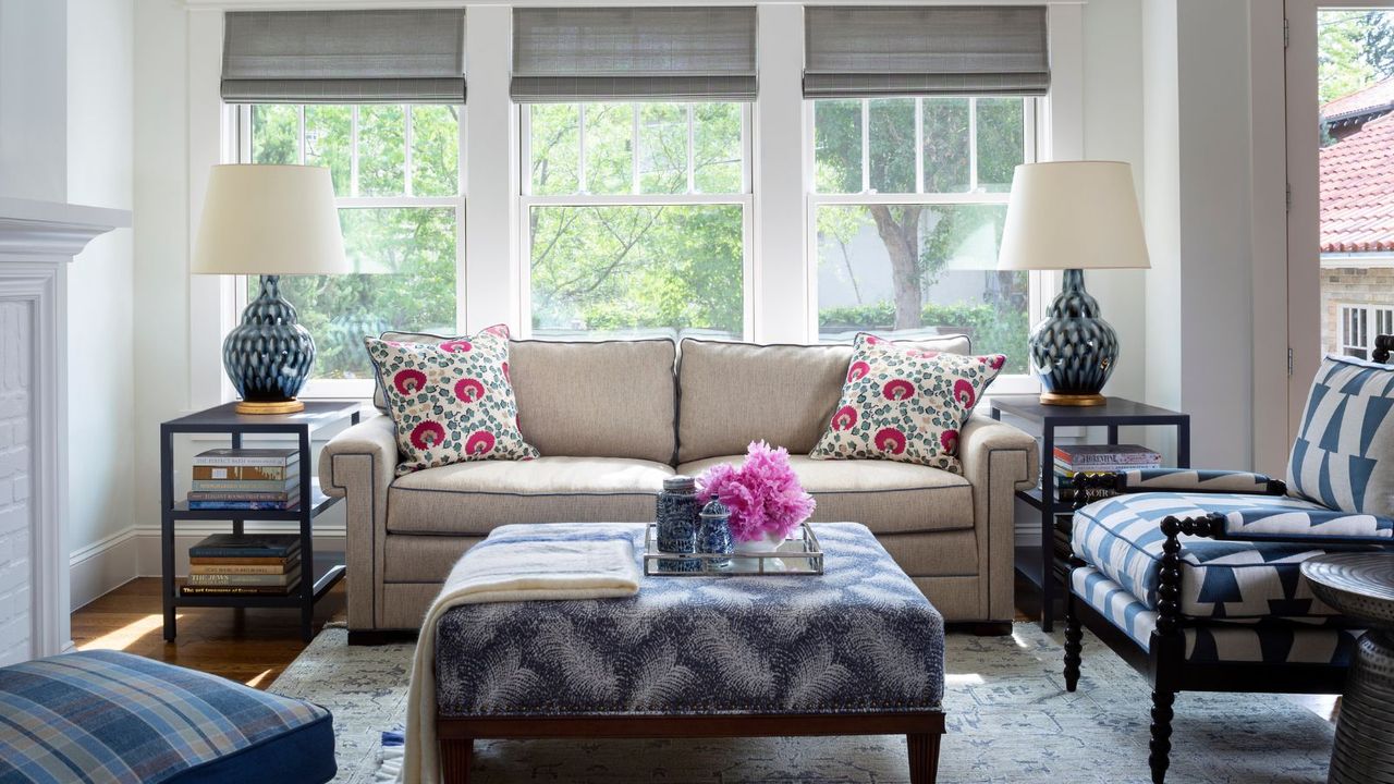 timeless living room with blue and white color scheme