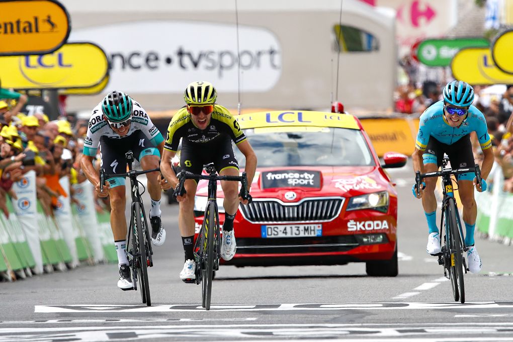 Simon Yates beats Pello Bilboa and Gregor M&uuml;hlberger to win stage 12 at the 2019 Tour de France
