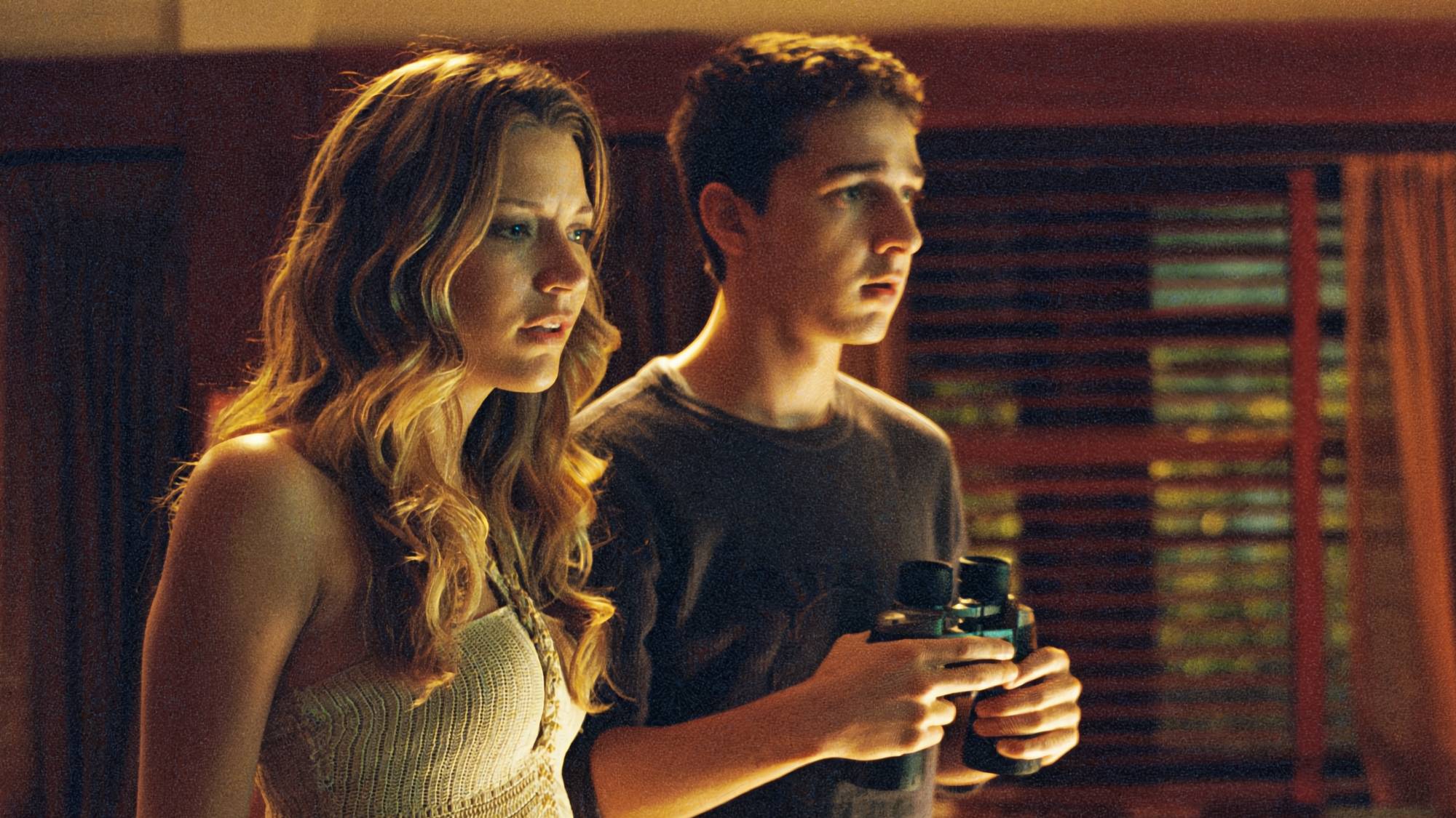 Sarah Roemer and Shia LaBeouf in Disturbia