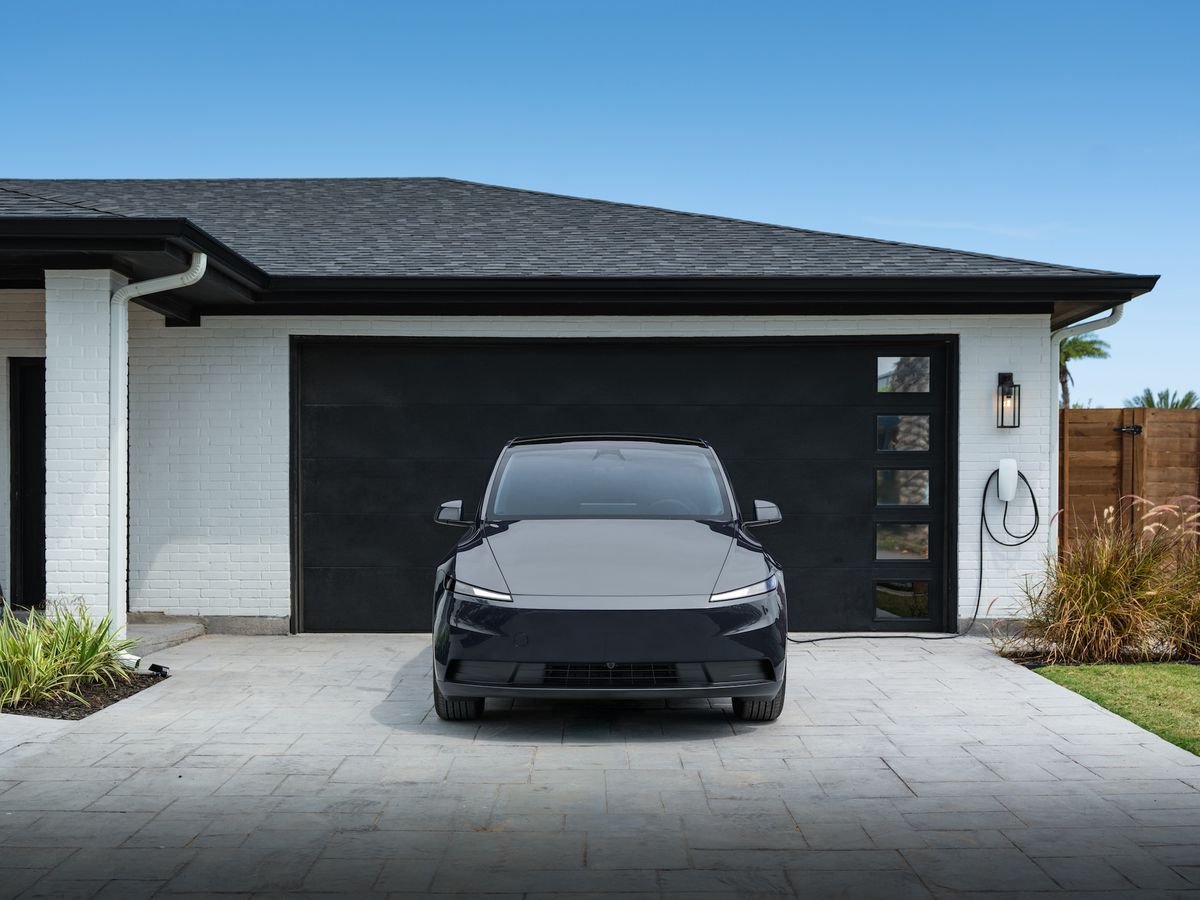Tesla Model Y Standard