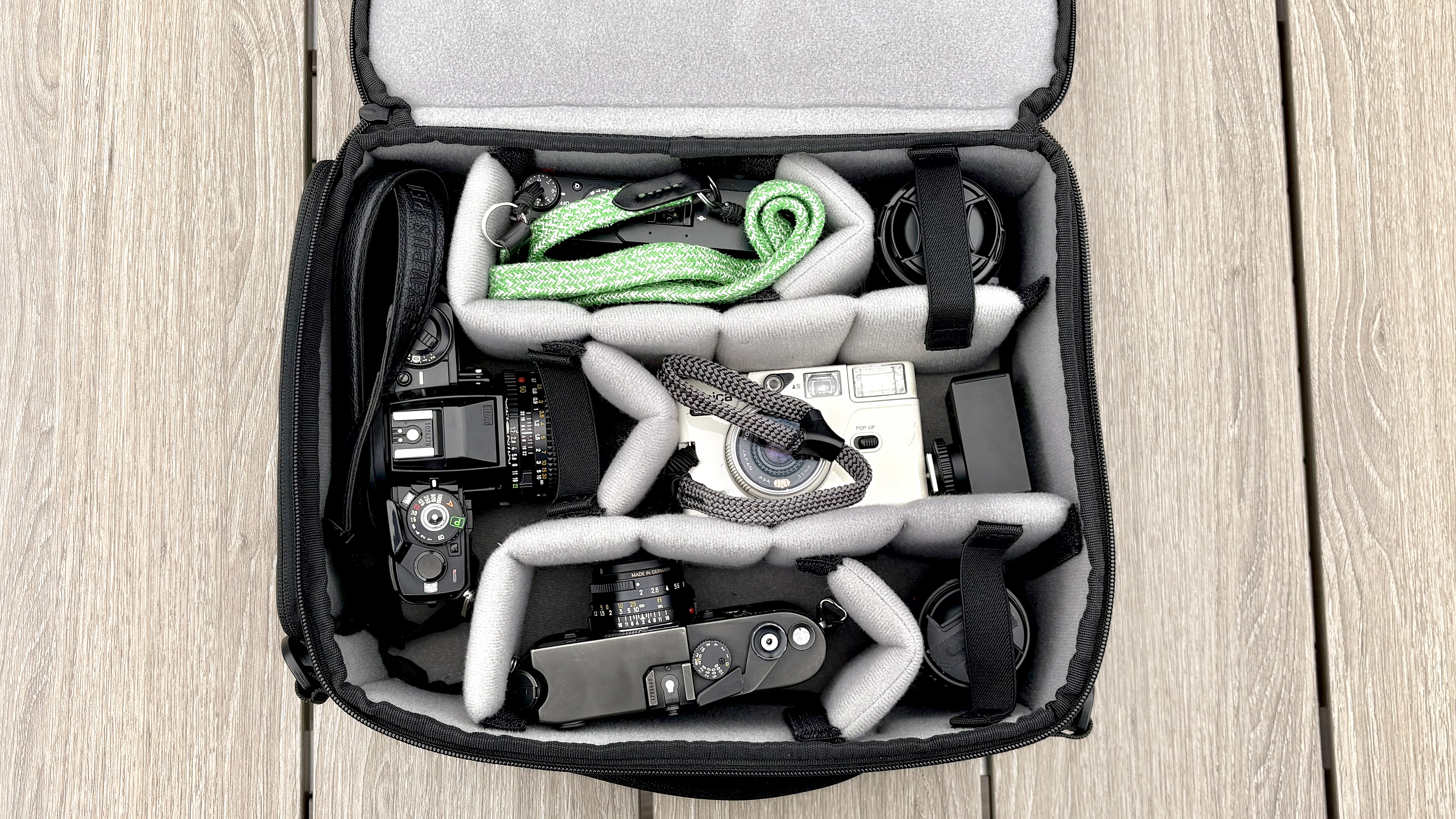 Senior writer, Dan Bracaglia' favorite packing cubes for travel