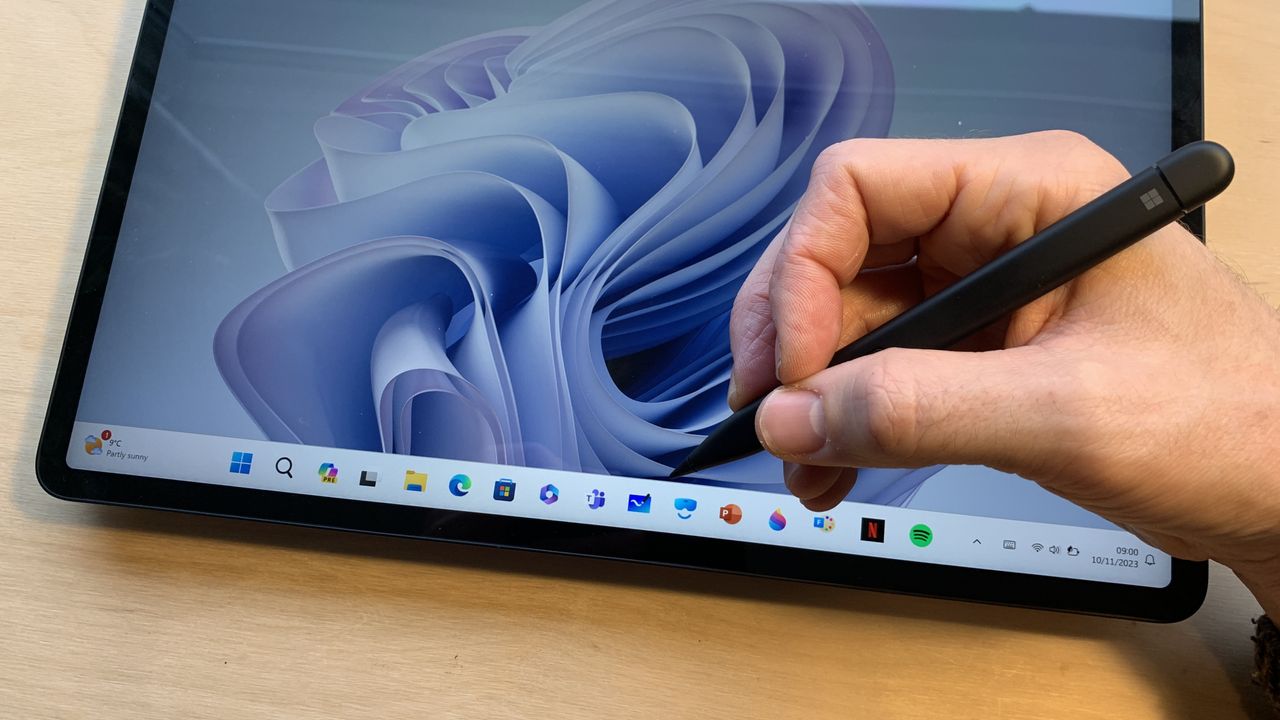 Surface Laptop Studio 2