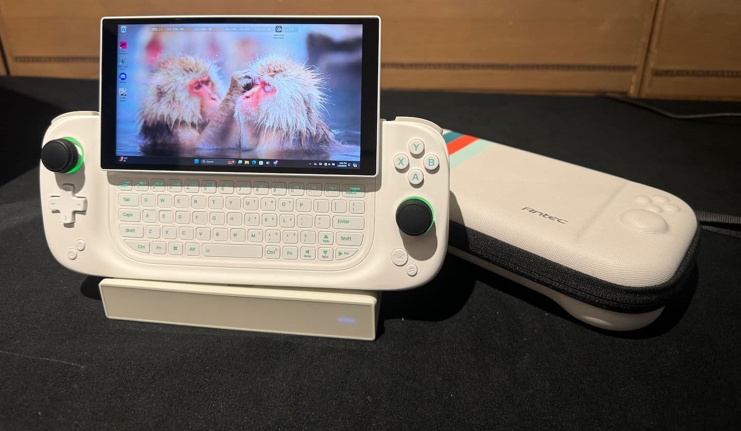 Windowsノート本体 Antec core hs 512gb(ayneo slide) Ettok9VqphaTDWDwYZHnoW-1440-80.jpg