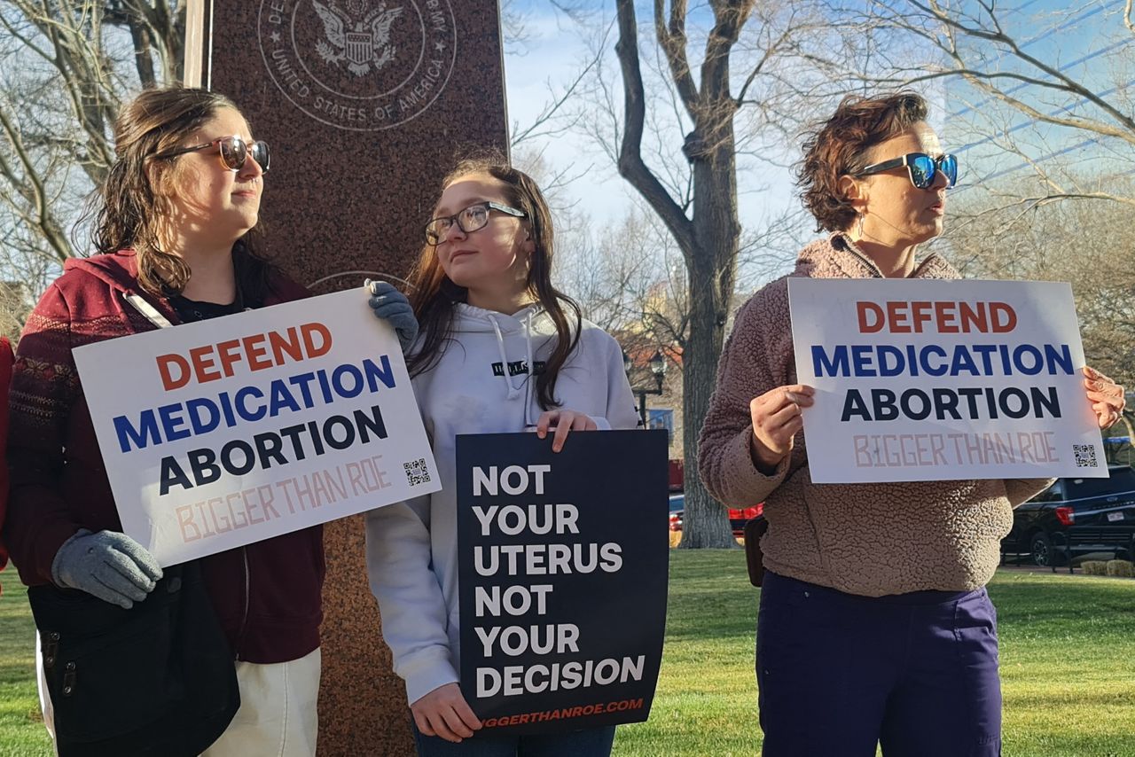 Reproductive rights protesters 