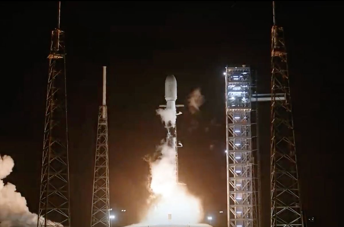 SpaceX lançou 23 satélites Starlink da Flórida