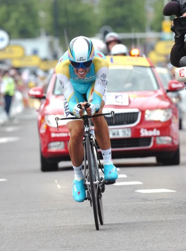 Alberto Contador (Astana) at speed