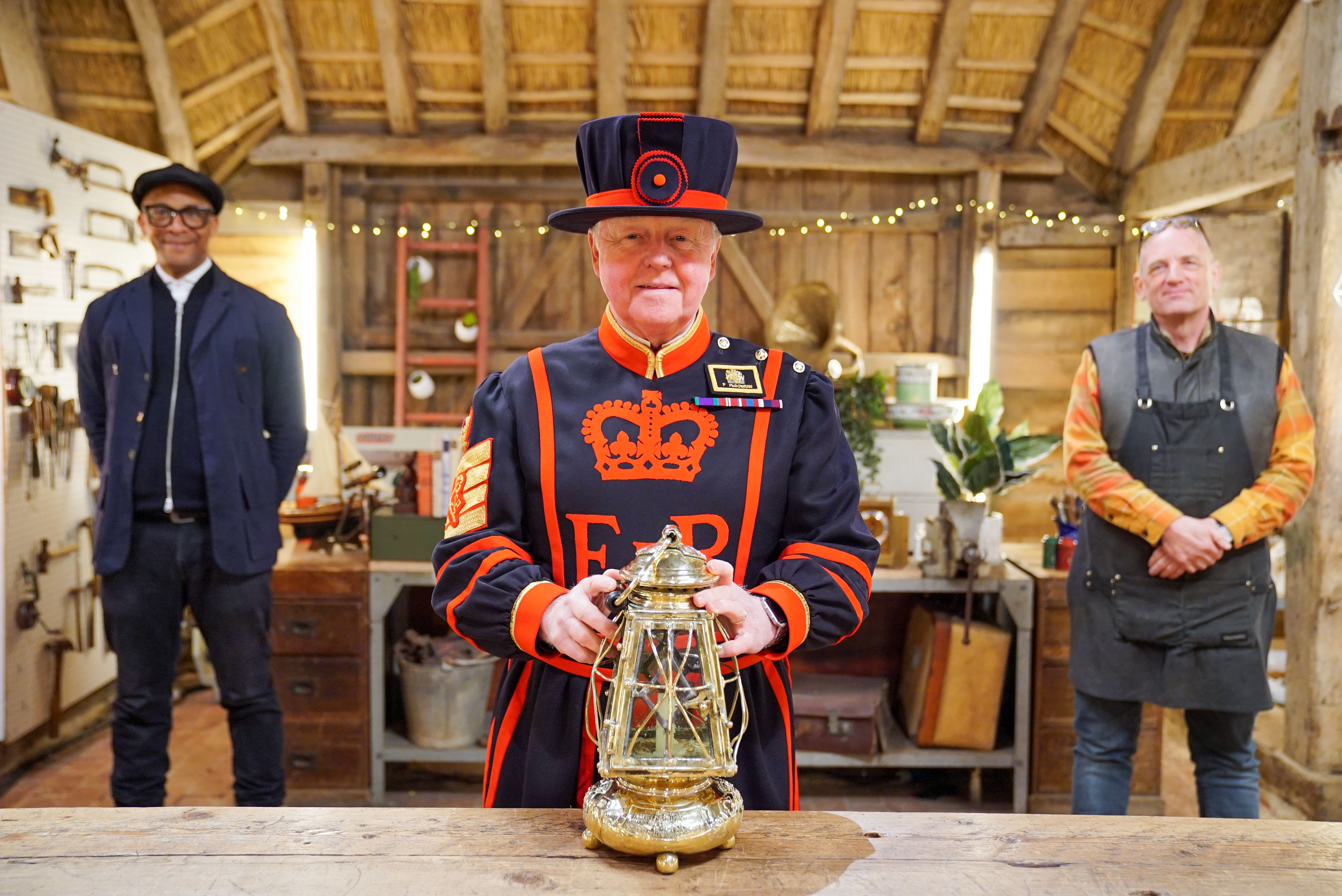 TV tonight – Beefeater Peter has a magic lantern.
