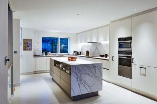 a bright kitchen with lot of light sources
