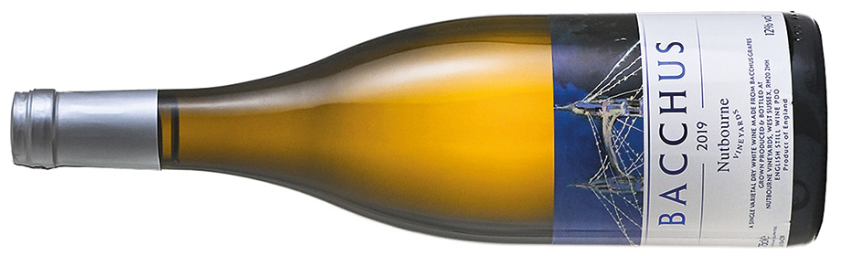 DEC274.perfect_pairing.nutbourne_vineyards_bacchus_2019_for-web.jpg