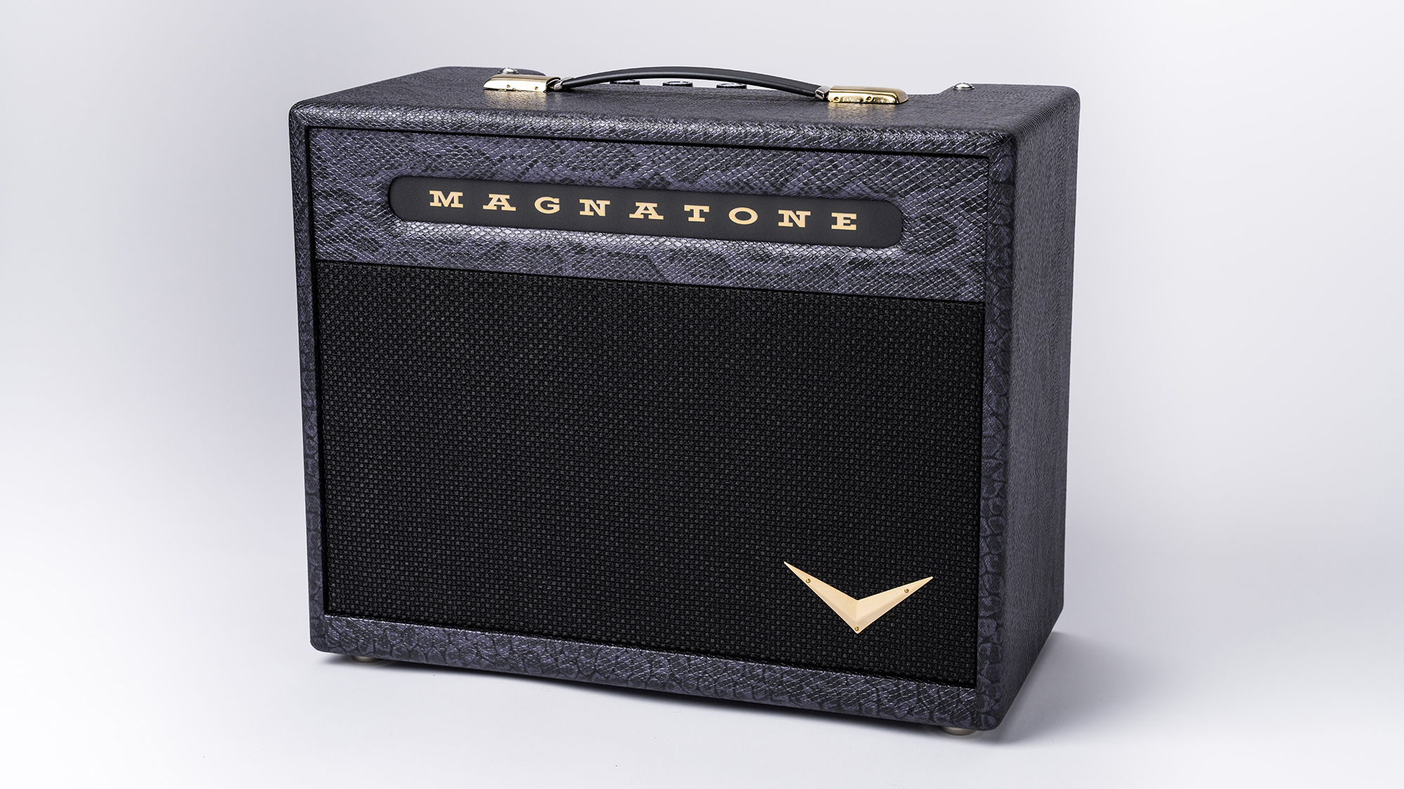 Magnatone Slash the Lil’ Viper 8-watt combo amp press image
