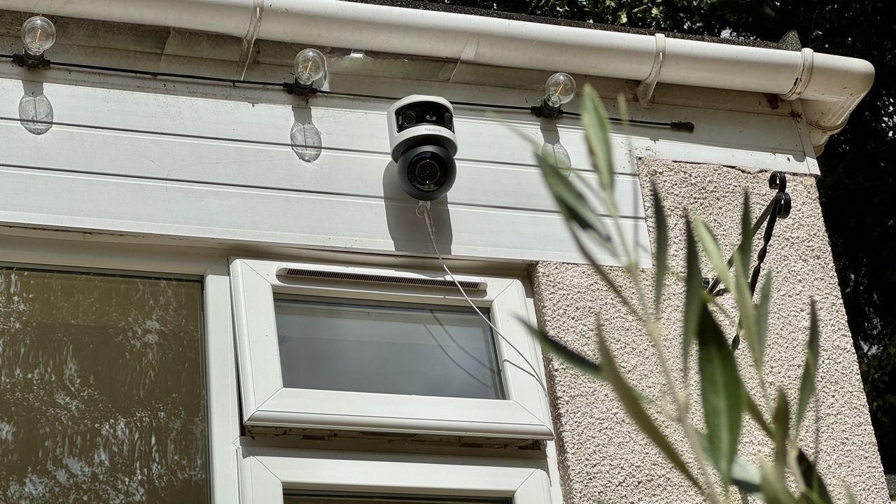Reolink OMVI 3i WiFi review: The smart AI home security camera that sees almost everything