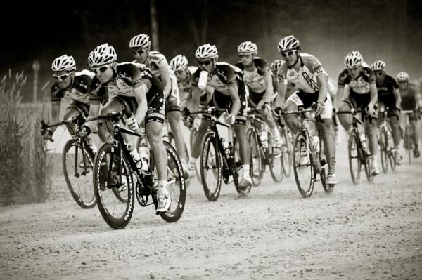 Another group makes it safely over the rough gravel section today.
