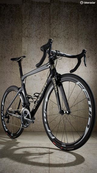 The Shimano Ultegra gearing impresses, even on climbs