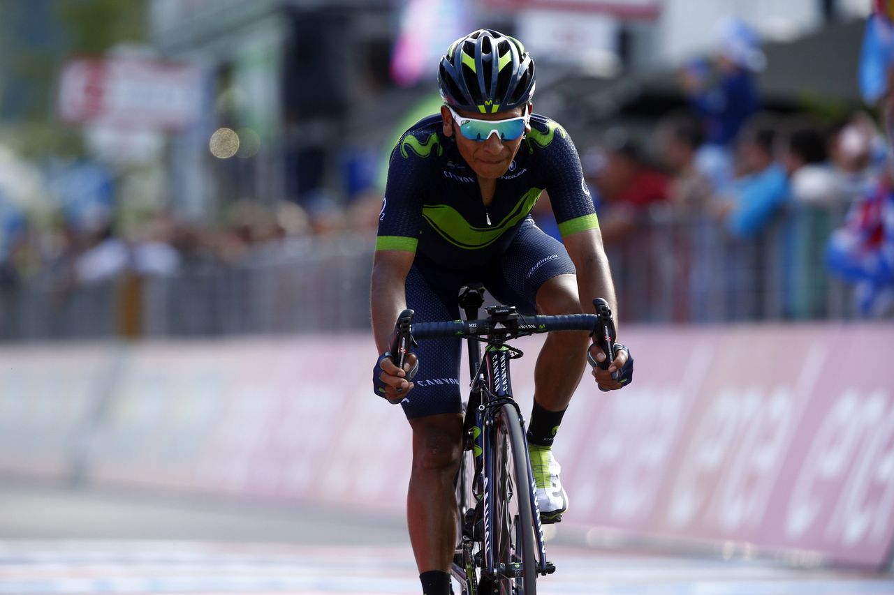 Nairo Quintana (Movistar) comes in 1:09 ahead of Tom Dumoulin