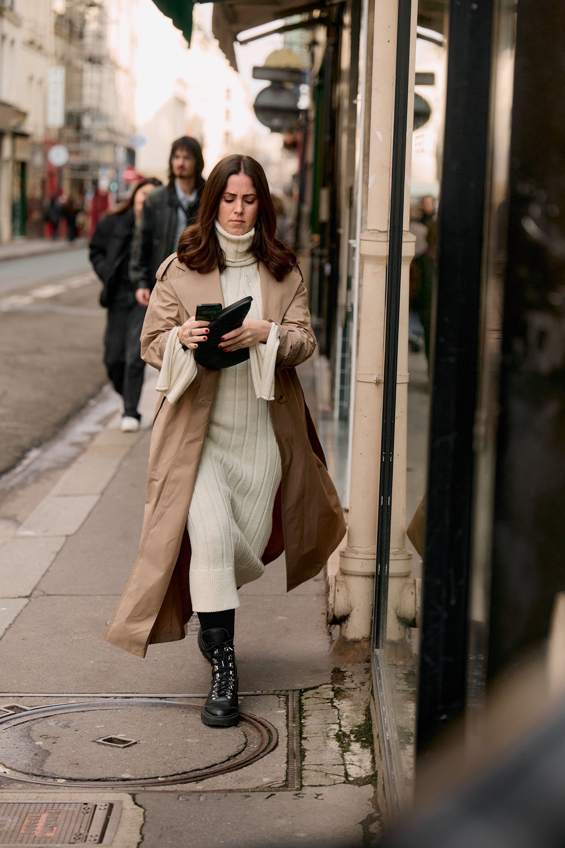 missing-image 6 اتجاهات لأسلوب الشارع نستعين بها من أسبوع الموضة في باريس