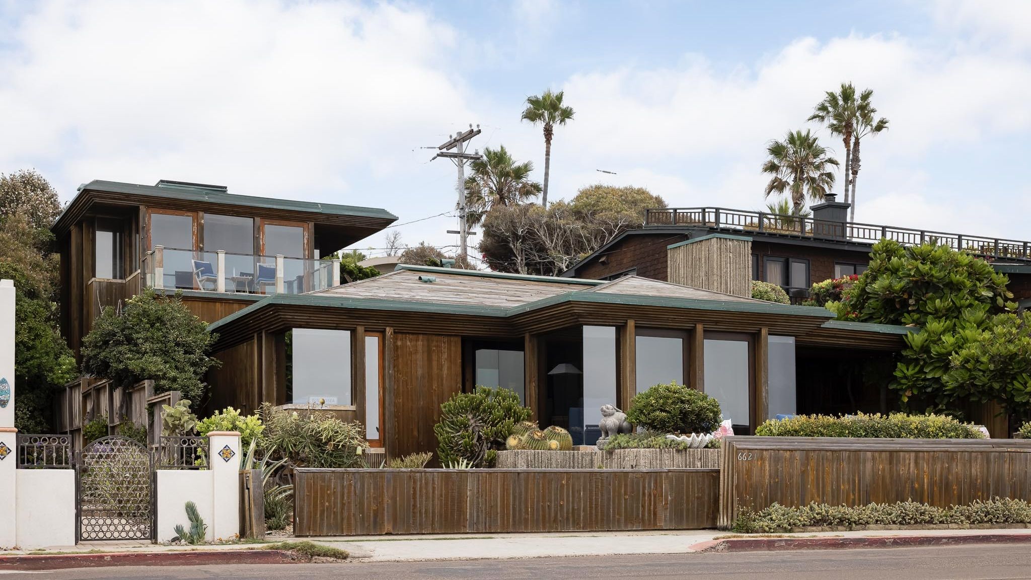wallpaper.com - Anna Solomon - This organic architecture masterpiece by Kendrick Bangs Kellogg is for sale