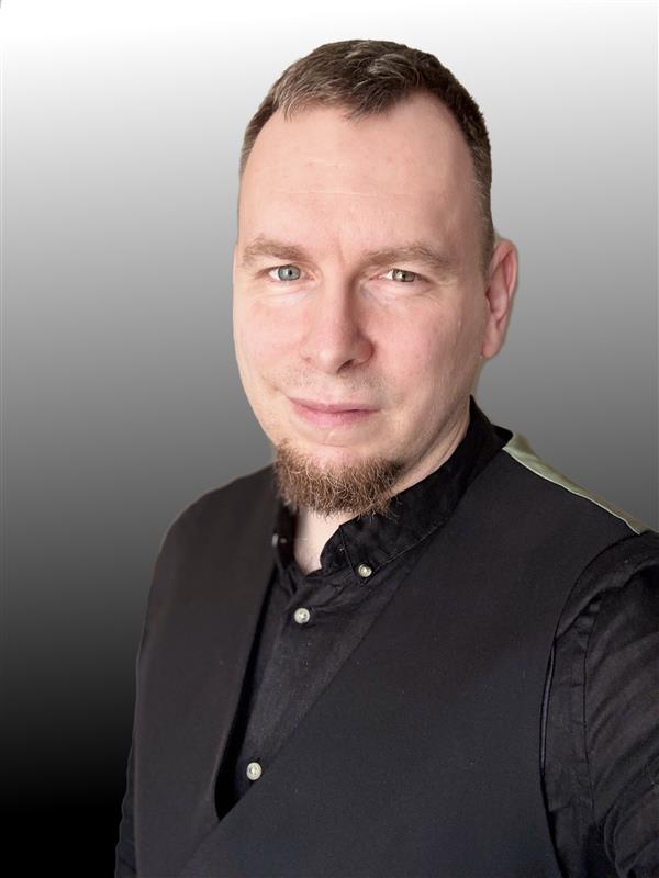 Headshots of Roger Lim and Bartosz Petlak.