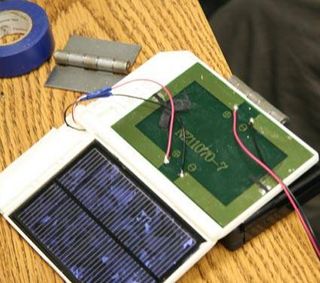 Adjusting the Soldius 1 solar panel, which in an unaltered condition provides 5,6V, was fairly simple.