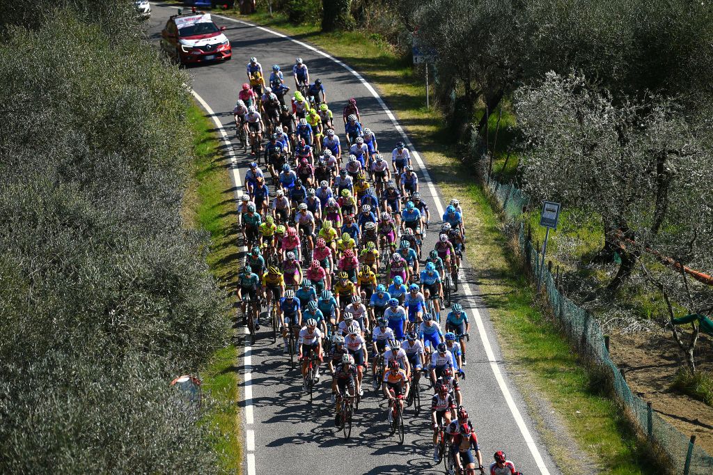 MONTECATINI TERME ITALY MARCH 25 A general view of the peloton competing during the 36th Settimana Internazionale Coppi e Bartali 2022 Stage 4 a 1587km stage from Montecatini to Montecatini CoppieBartali on March 25 2022 in Montecatini Terme Italy Photo by Dario BelingheriGetty Images