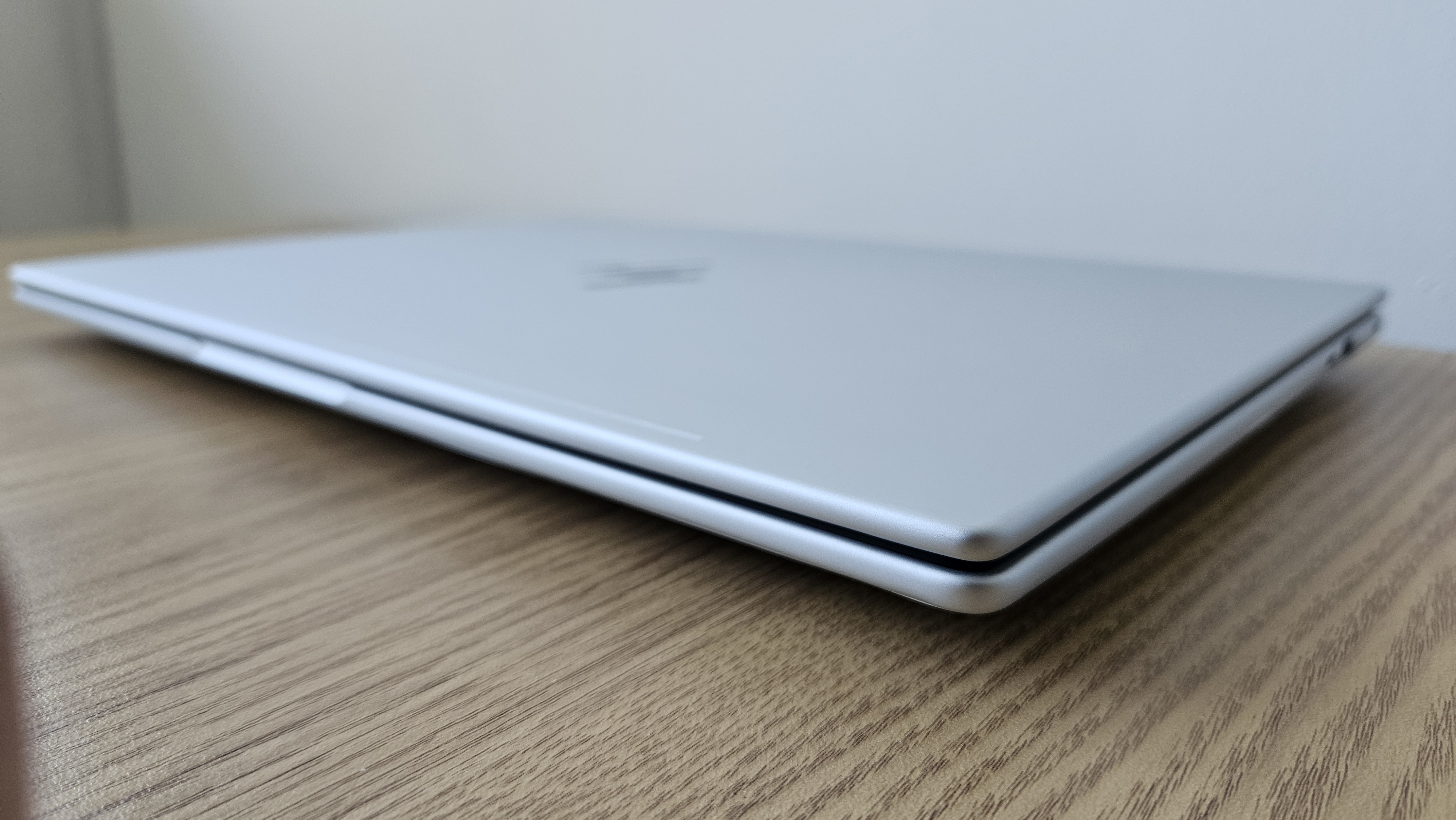 The HP EliteBook 8 G1a 16 on a desk