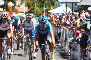 Video: Bauer plans to "hang on" up Willunga at Down Under