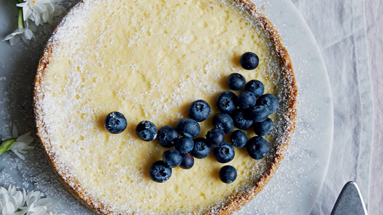 lemon cheese cake with blueberries spring recipe